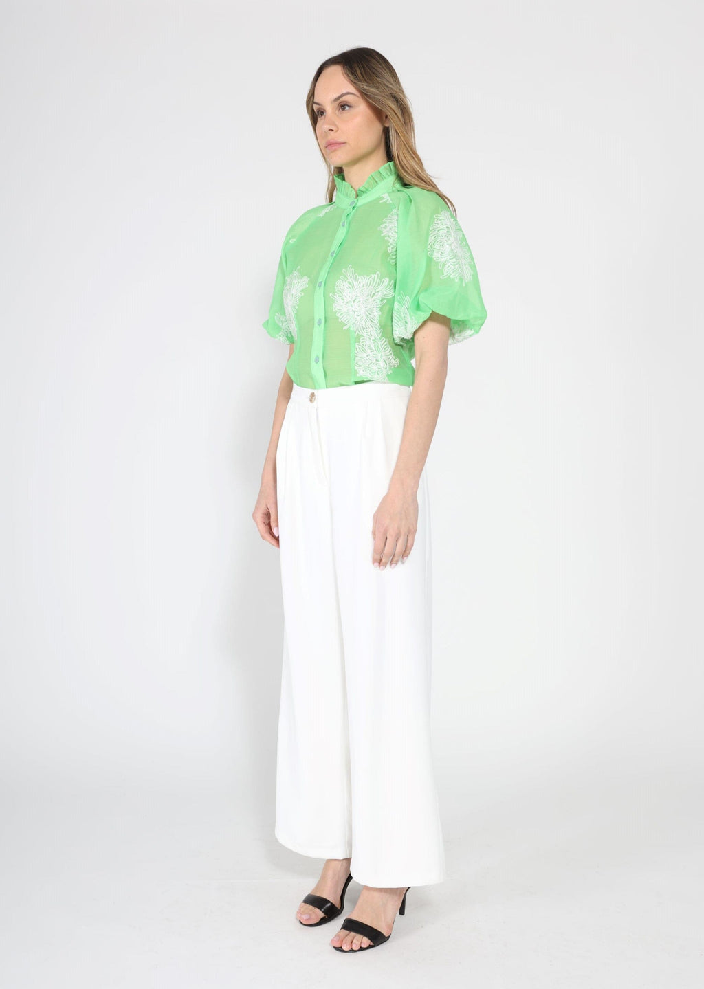 Gracia Fashion Women's Puff sleeve embroidered organza top